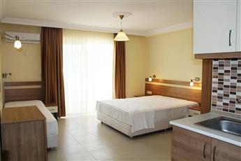 Catty Cats Garden Hotel 4*