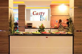 Catty Cats Garden Hotel