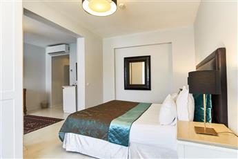 Celal Sultan Hotel