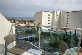 Cenger Beach Resort & Spa Hotel