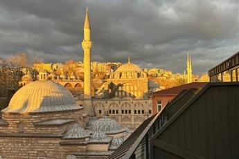 Center Port Hotel Karakoy 4*