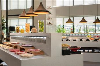 Centro WestSide Residences by Rotana 4*