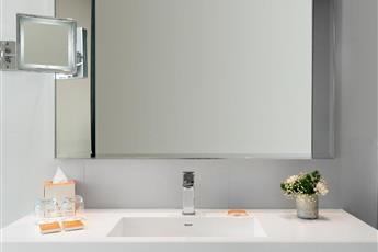 Centro WestSide Residences by Rotana 4*