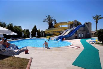 Cesars Resort Side