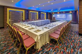 Cettia Beach Resort 4* Cettia Beach Resort 4*