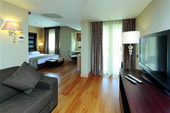 Cettia Beach Resort 4* Cettia Beach Resort 4*