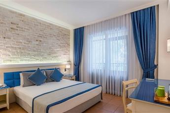 Champion Holiday Village 5*