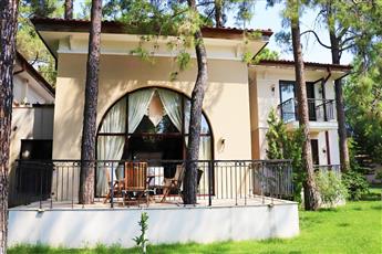 Champion Holiday Village 5*