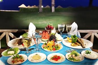 Champion Holiday Village 5*