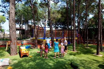 Champion Holiday Village 5*