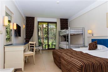 Champion Holiday Village 5*