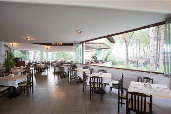 Champion Holiday Village 5*