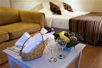 Champion Holiday Village 5*