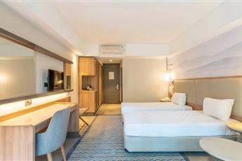 Champion Holiday Village