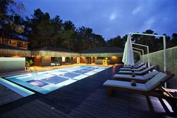 Champion Holiday Village