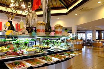 Champion Holiday Village