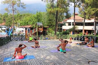 Champion Holiday Village