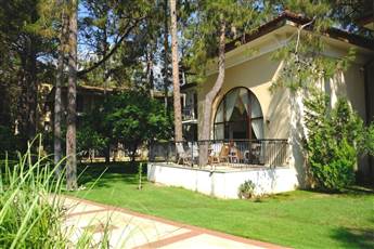 Champion Holiday Village