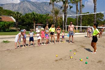 Champion Holiday Village