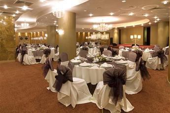 Charisma De Luxe Hotel 5*