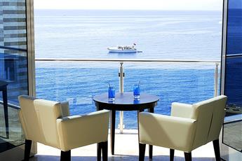 Charisma De Luxe Hotel 5*