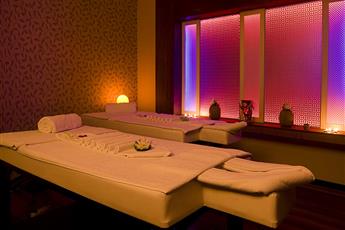 Charisma De Luxe Hotel