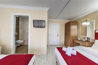 Cihangir Palace Hotel 4*