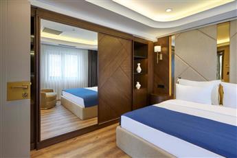 Ciragan Hotel Bosphorus 4* Ciragan Hotel Bosphorus 4*