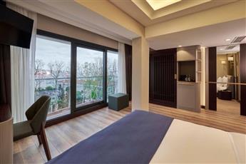 Ciragan Hotel Bosphorus 4* Ciragan Hotel Bosphorus 4*