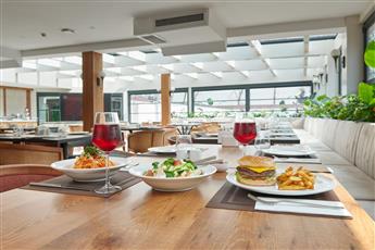 Ciragan Hotel Bosphorus 4* Ciragan Hotel Bosphorus 4*