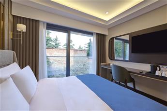 Ciragan Hotel Bosphorus 4* Ciragan Hotel Bosphorus 4*