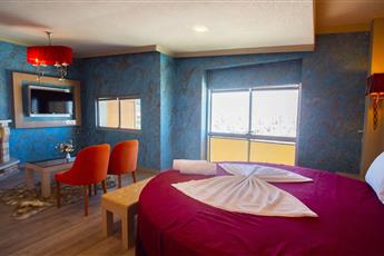 City Live Hotel