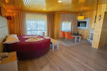 City Live Hotel