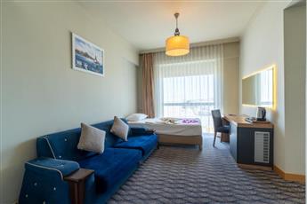 City Live Hotel