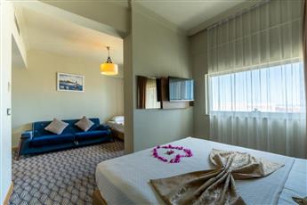 City Live Hotel