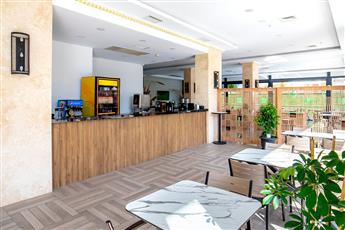 City Point Beach & Spa Hotel 5*