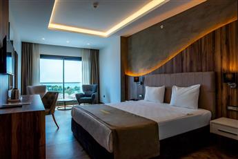 City Point Beach & Spa Hotel
