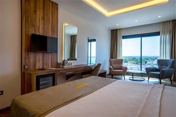 City Point Beach & Spa Hotel
