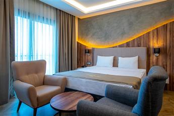 City Point Beach & Spa Hotel