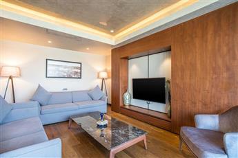 Clarion Hotel Golden Horn 4*