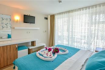 Clover Magic Altinkum Park Side 3*