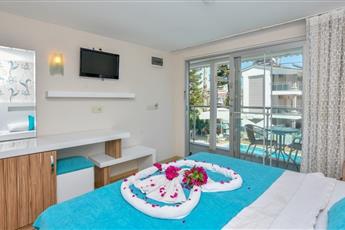 Clover Magic Altinkum Park Side 3*