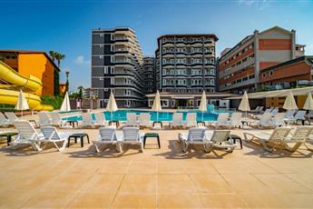Clover Magic Park Beach Alanya 4*