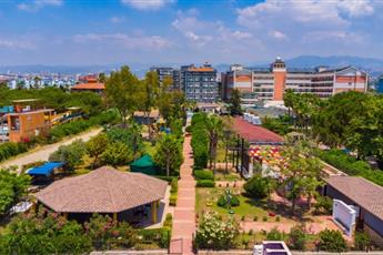 Clover Magic Park Beach Alanya 4*