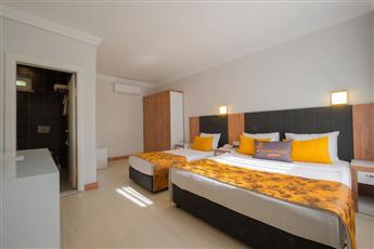 Clover Magic Park Beach Alanya 4*