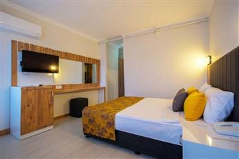 Clover Magic Park Beach Alanya 4*