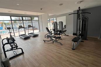 Clover Magic Park Side Hotel 4*