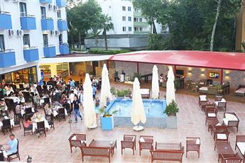 Club Aqua Plaza