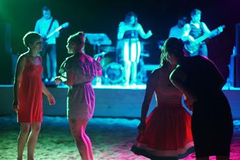 Club Aqua Plaza
