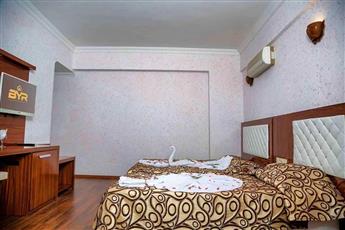 Club Bayar Beach Hotel 4*